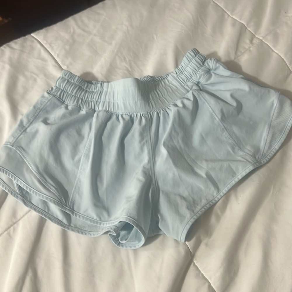 Lululemon size 2 worn couple times in good condition.